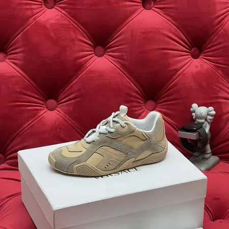 ヴェルサーチ カジュアルシューズ