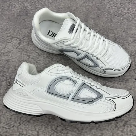 ディオール スニーカー