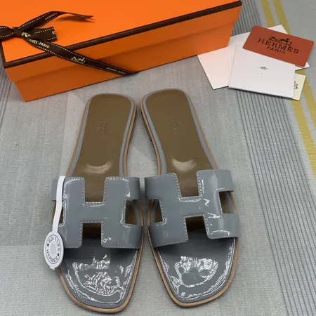 エルメス スリッパ