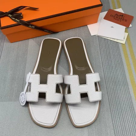 エルメス スリッパ