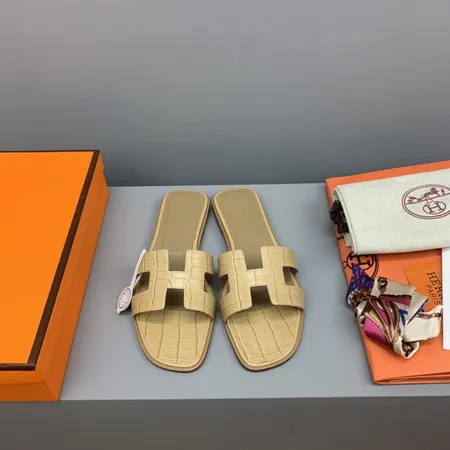 エルメス スリッパ