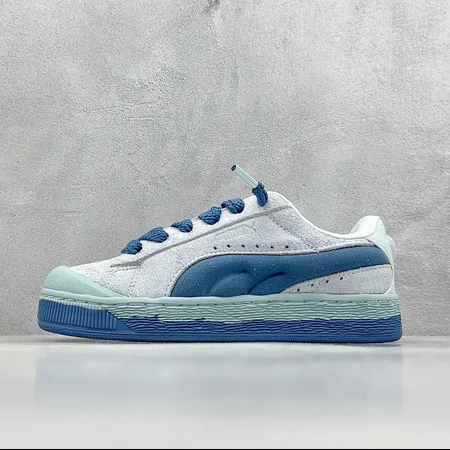 プーマ カジュアルシューズ