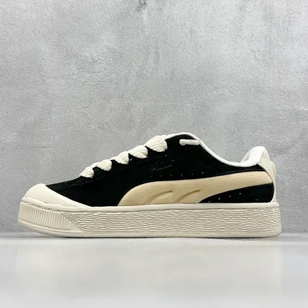 プーマ カジュアルシューズ