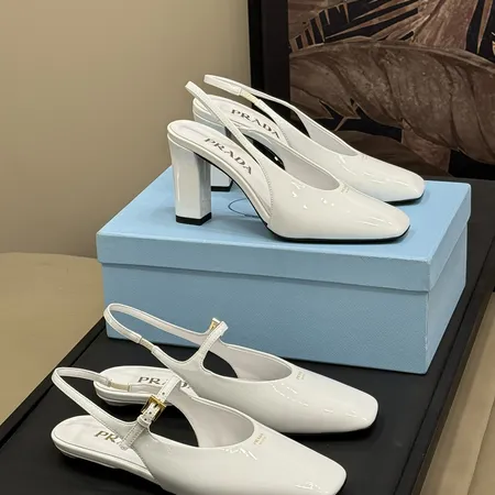 プラダ サンダル