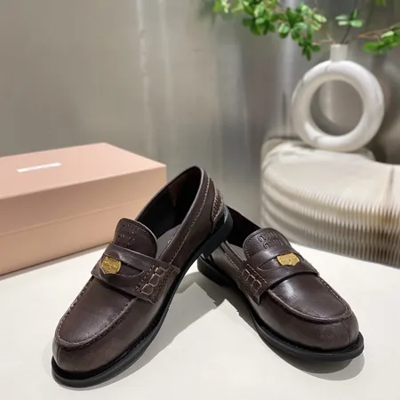 ミュウミュウ ビジネスシューズ