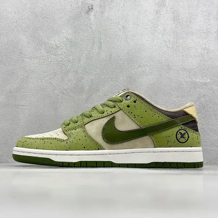 ナイキ カジュアルシューズ