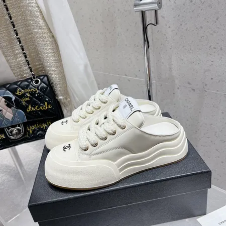 シャネル カジュアルシューズ