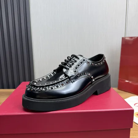 ヴァレンティノ ビジネスシューズ