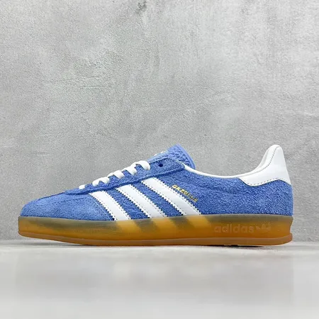 アディダス カジュアルシューズ