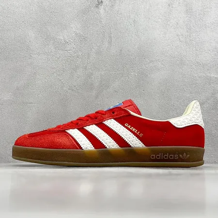 アディダス カジュアルシューズ