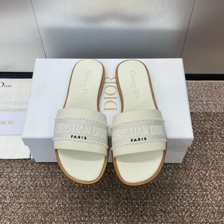 ディオール スリッパ