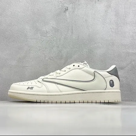 ナイキ カジュアルシューズ