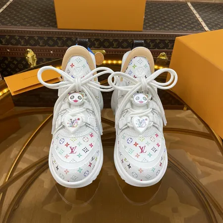 ルイヴィトン スニーカー