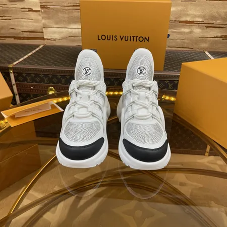 ルイヴィトン スニーカー