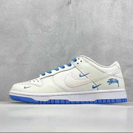 ナイキ カジュアルシューズ