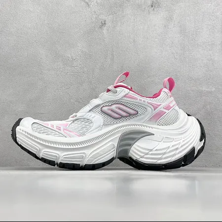 バレンシアガ スニーカー