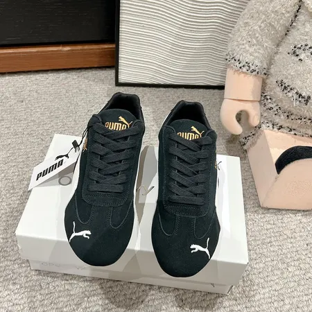 プーマ カジュアルシューズ