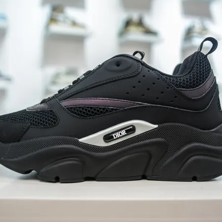 ディオール スニーカー