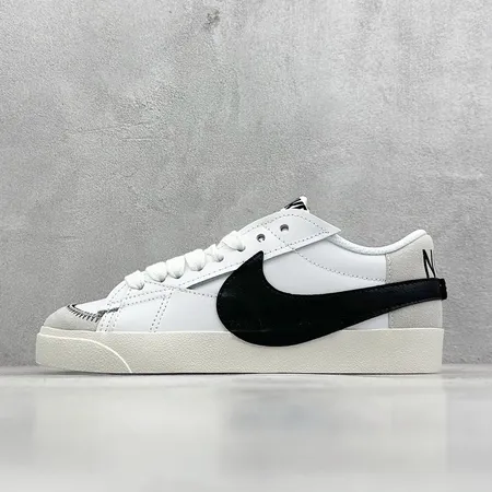 ナイキ カジュアルシューズ