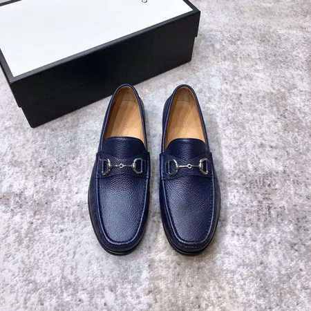 グッチ ビジネスシューズ