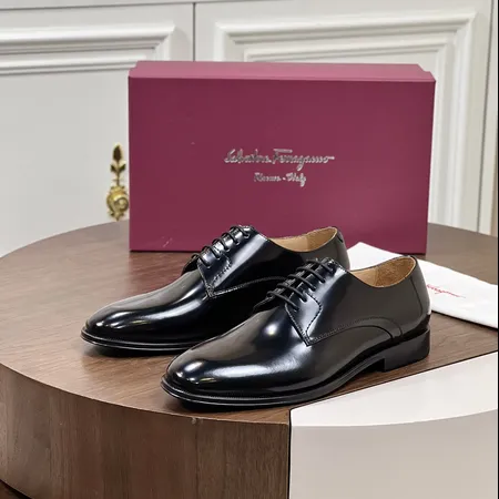 フェラガモ ビジネスシューズ