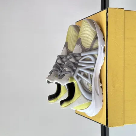 フェンディ スニーカー