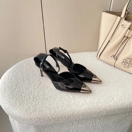 プラダ サンダル