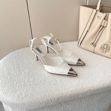 プラダ サンダル