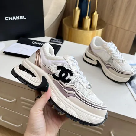 シャネル スニーカー
