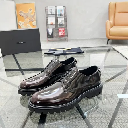 ドルチェ＆ガッバーナ ビジネスシューズ
