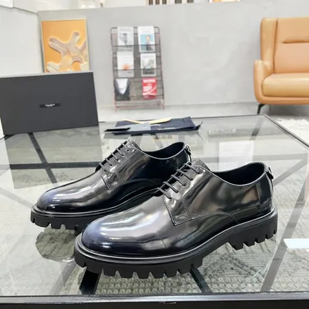 ドルチェ＆ガッバーナ ビジネスシューズ
