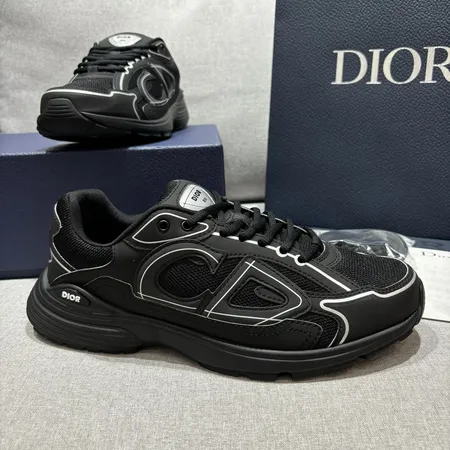 ディオール スニーカー