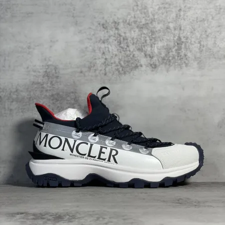 モンクレール スニーカー