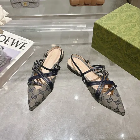 グッチ サンダル