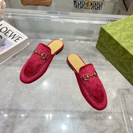 グッチ スリッパ