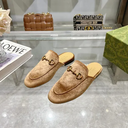 グッチ スリッパ
