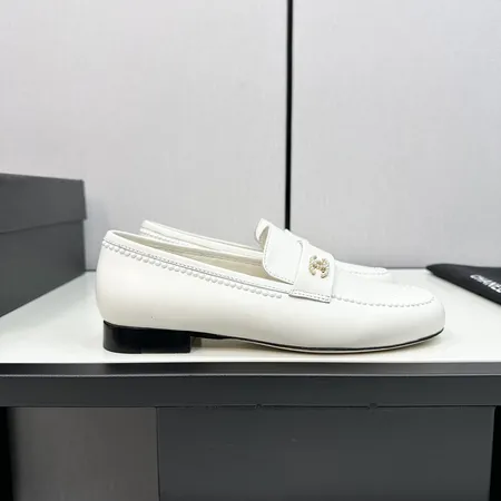 シャネル ビジネスシューズ