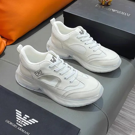 アルマーニ スニーカー