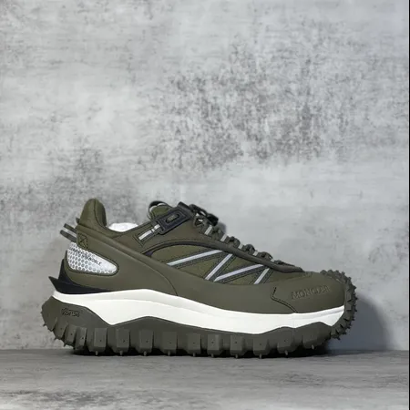 モンクレール スニーカー