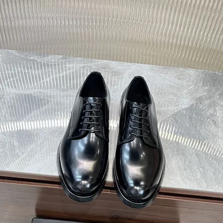 ドルチェ＆ガッバーナ ビジネスシューズ