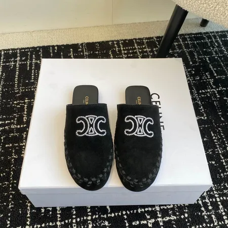 セリーヌ スリッパ