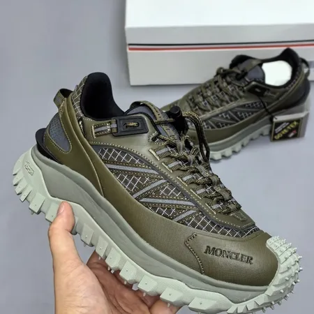 モンクレール スニーカー
