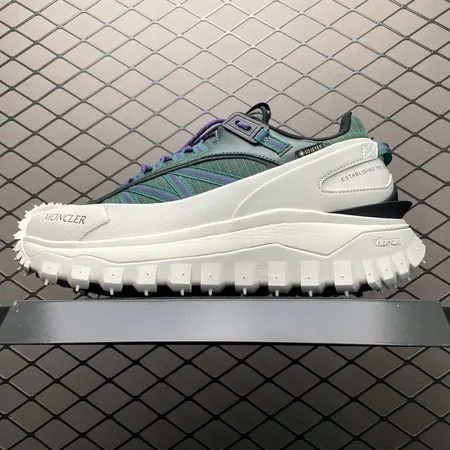 モンクレール スニーカー