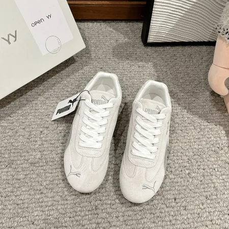 プーマ カジュアルシューズ