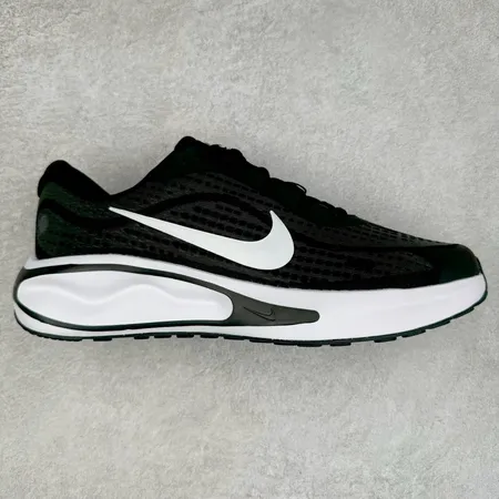 ナイキ スニーカー