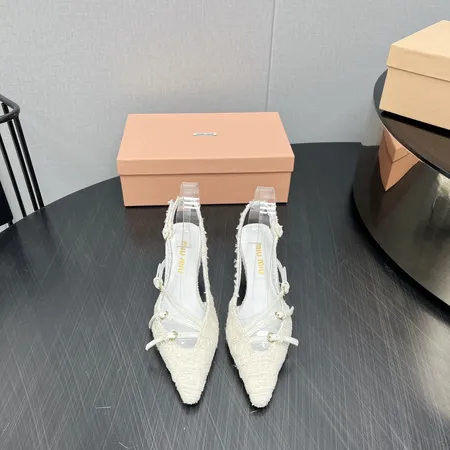 ミュウミュウ サンダル