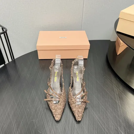 ミュウミュウ サンダル