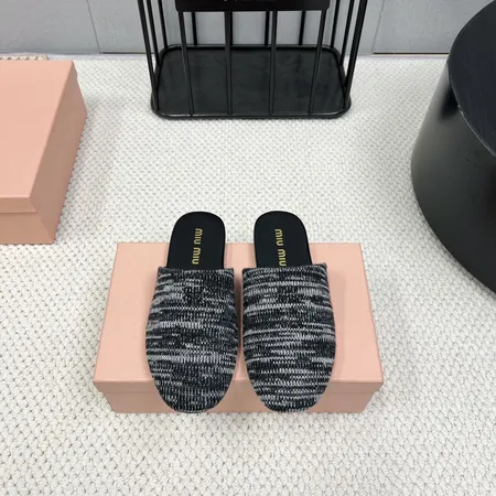 ミュウミュウ スリッパ