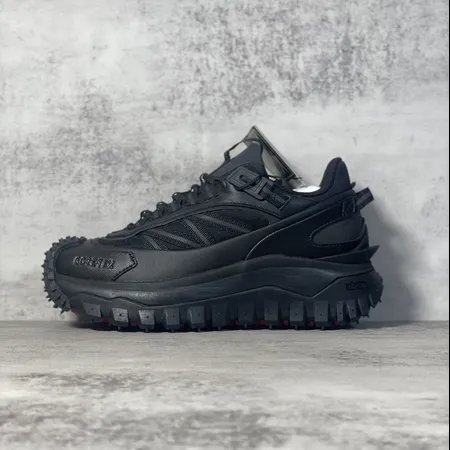 モンクレール スニーカー