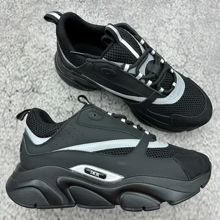 ディオール スニーカー